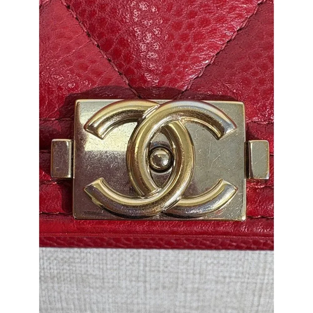 CHANEL Red Caviar Boy WOC GHW